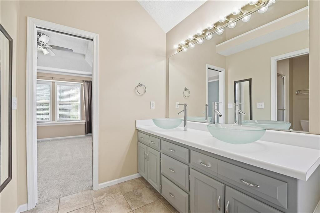 1154 SW SANTA FE Drive — photo 23