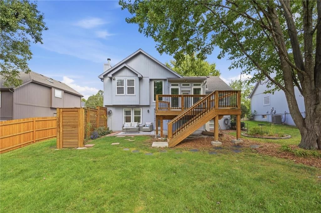 1154 SW SANTA FE Drive — photo 47