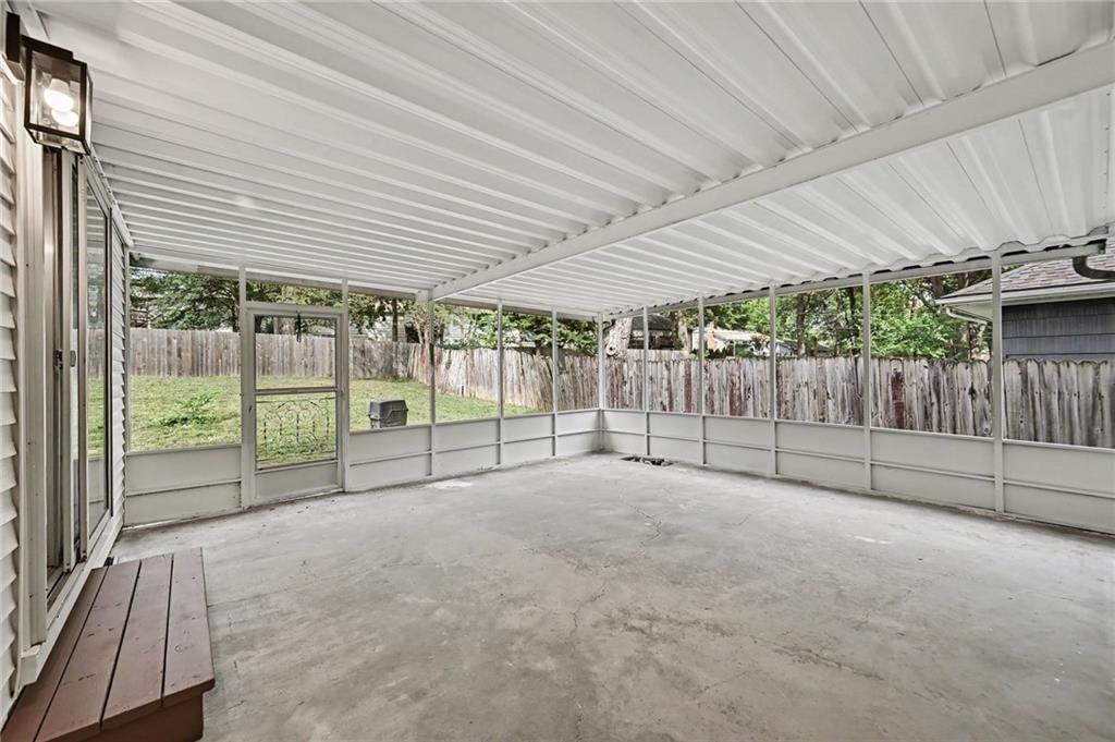 10004 Lydia Avenue — photo 14