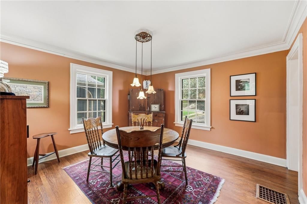 1421 W 50th Terrace — photo 22