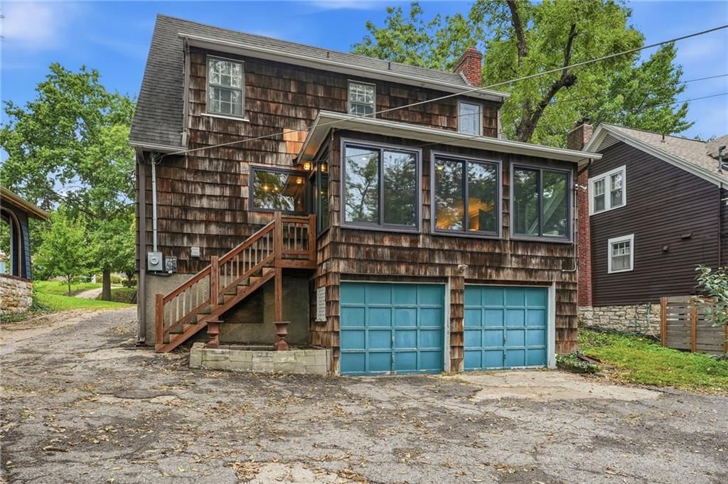 1421 W 50th Terrace — photo 35