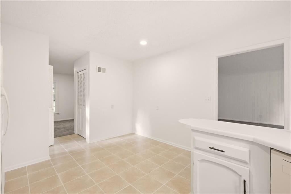 10106 NW Mirror Lake Drive — photo 13