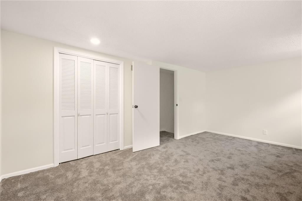 10106 NW Mirror Lake Drive — photo 24