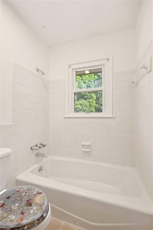 10106 NW Mirror Lake Drive — photo 26
