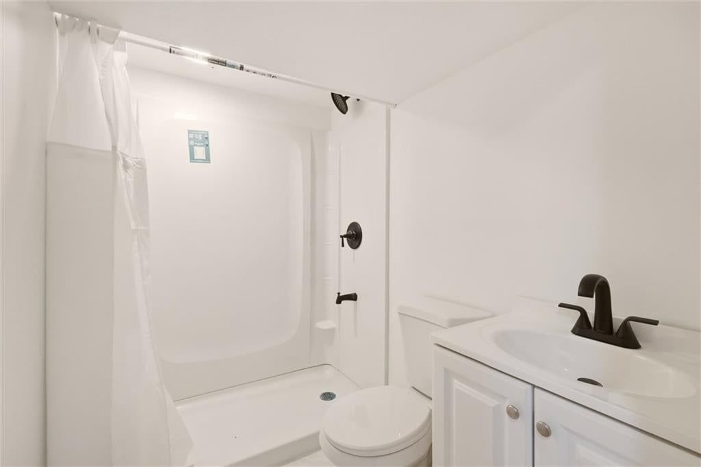 10106 NW Mirror Lake Drive — photo 29