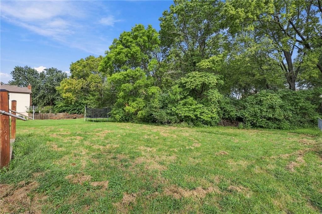 10106 NW Mirror Lake Drive — photo 31