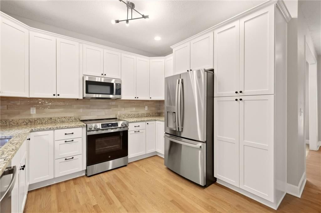 12001 S Rene Street — photo 9