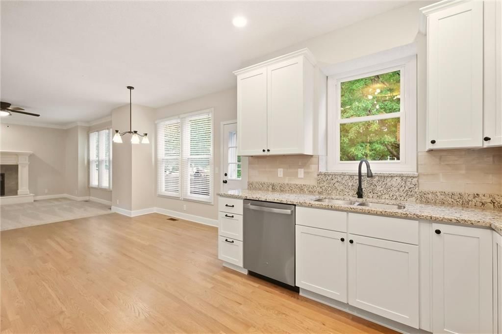 12001 S Rene Street — photo 10