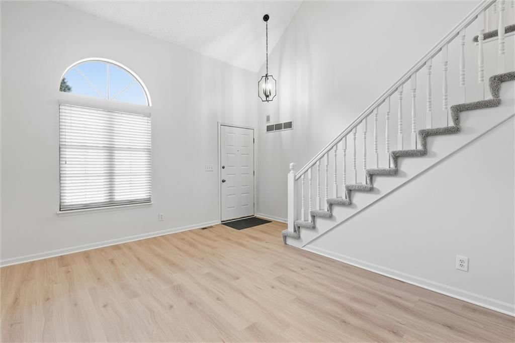 11605 W 113th Street — photo 7