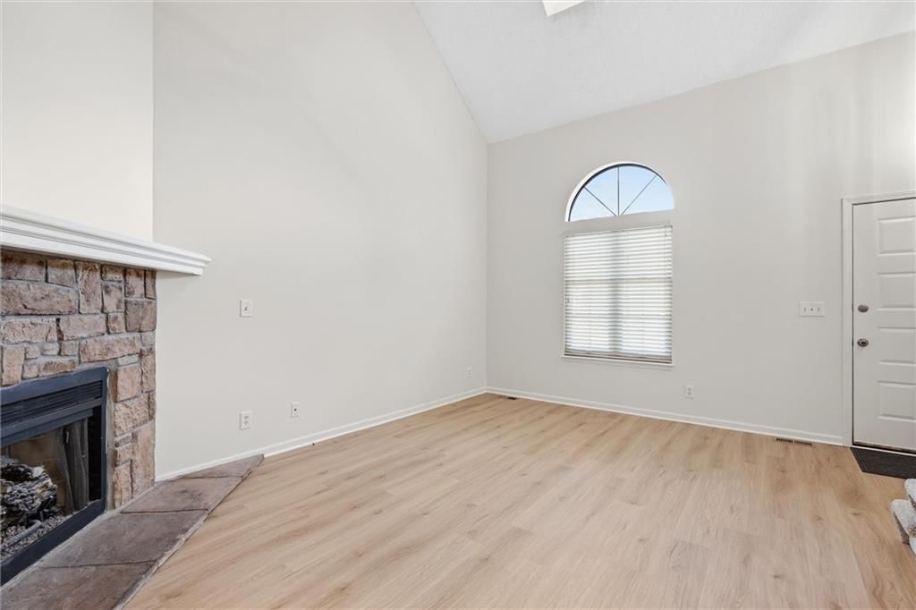 11605 W 113th Street — photo 8