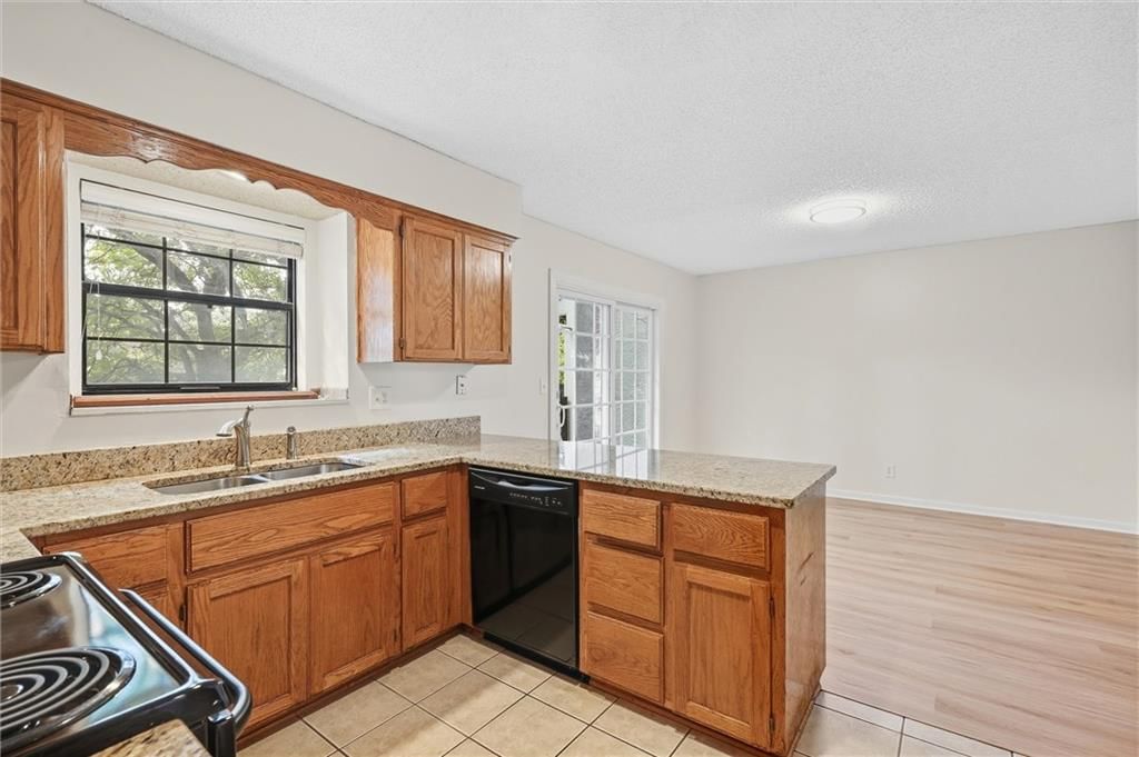 11605 W 113th Street — photo 17