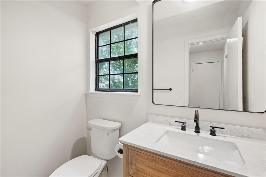 11605 W 113th Street — photo 20