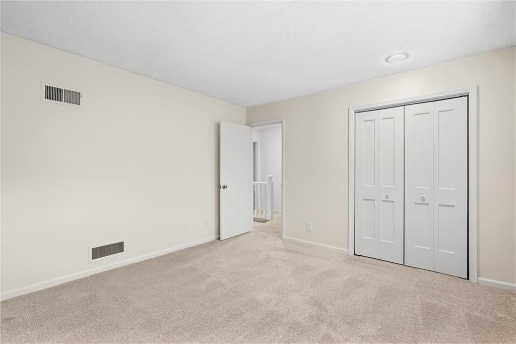 11605 W 113th Street — photo 27
