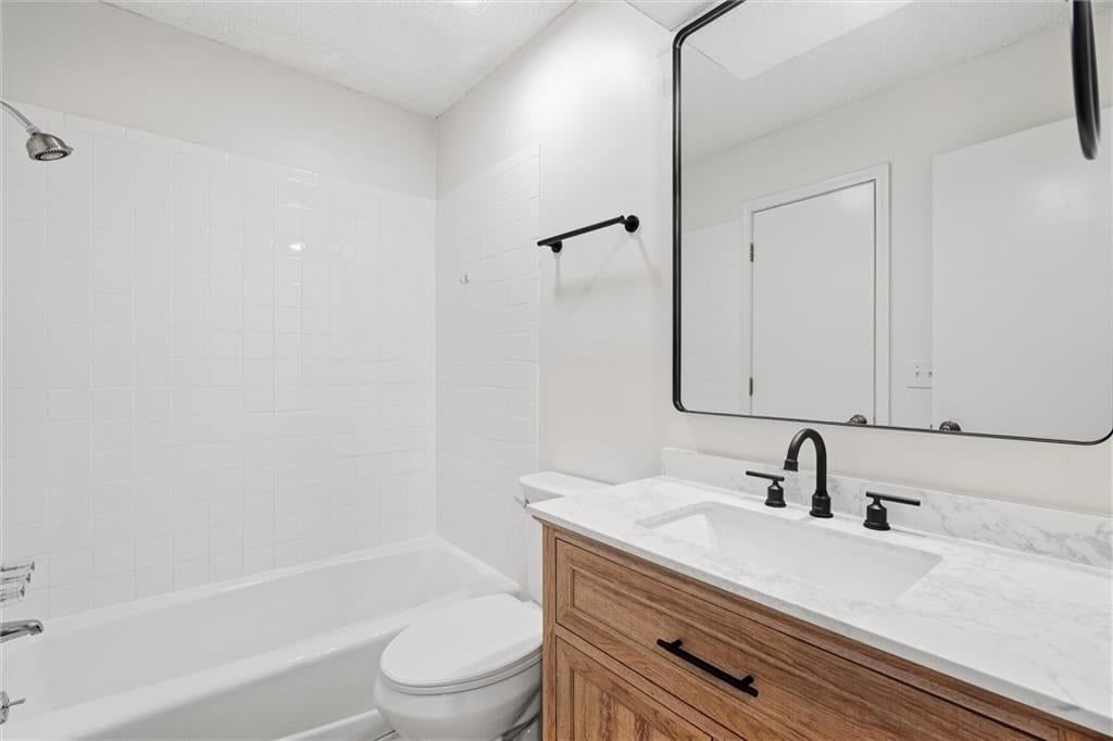 11605 W 113th Street — photo 28