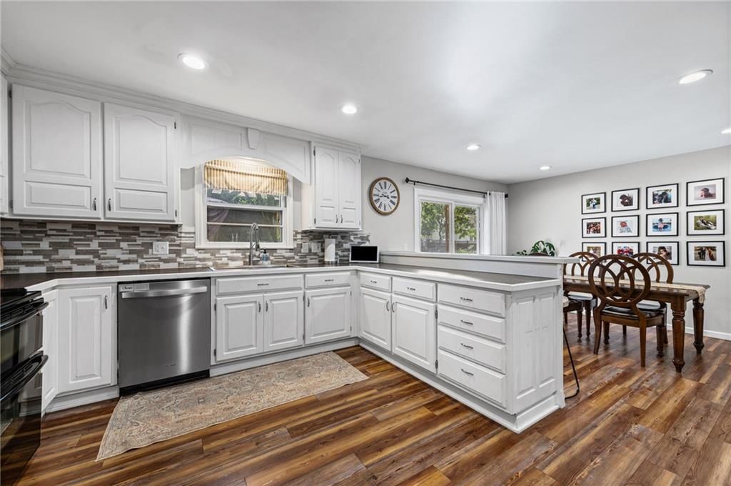 6015 Alden Street — photo 11