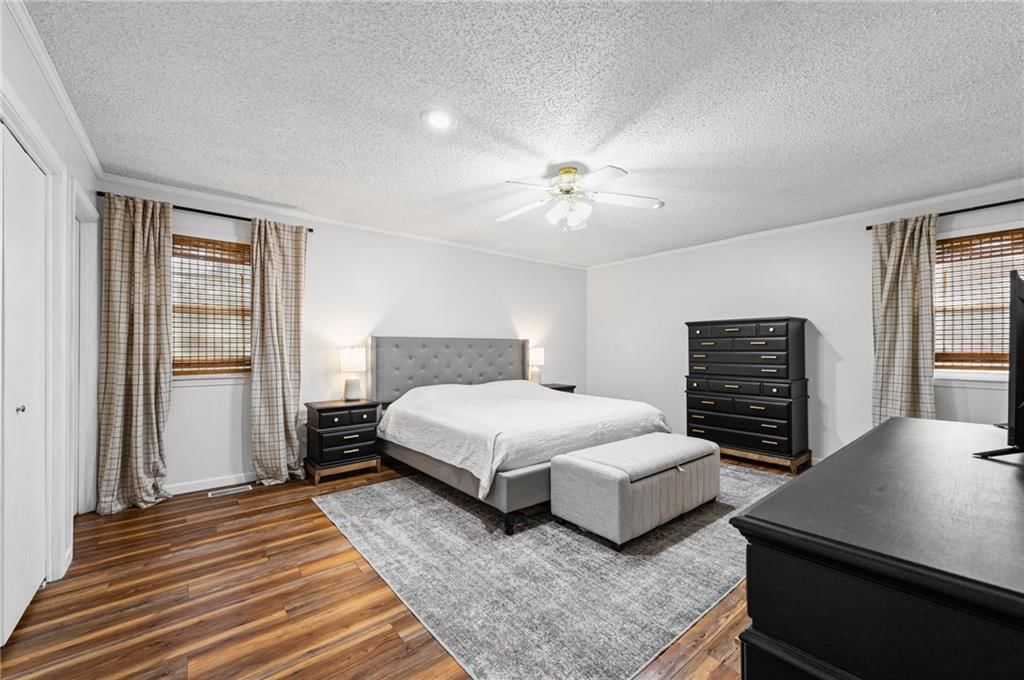 6015 Alden Street — photo 15