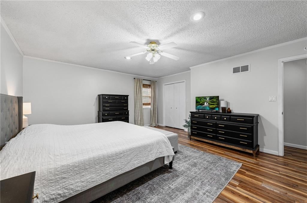 6015 Alden Street — photo 16