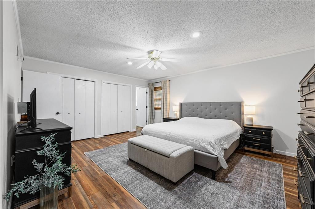 6015 Alden Street — photo 17