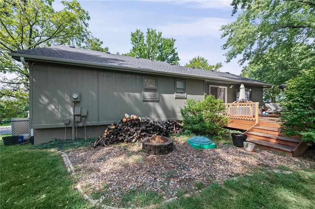 6015 Alden Street — photo 33