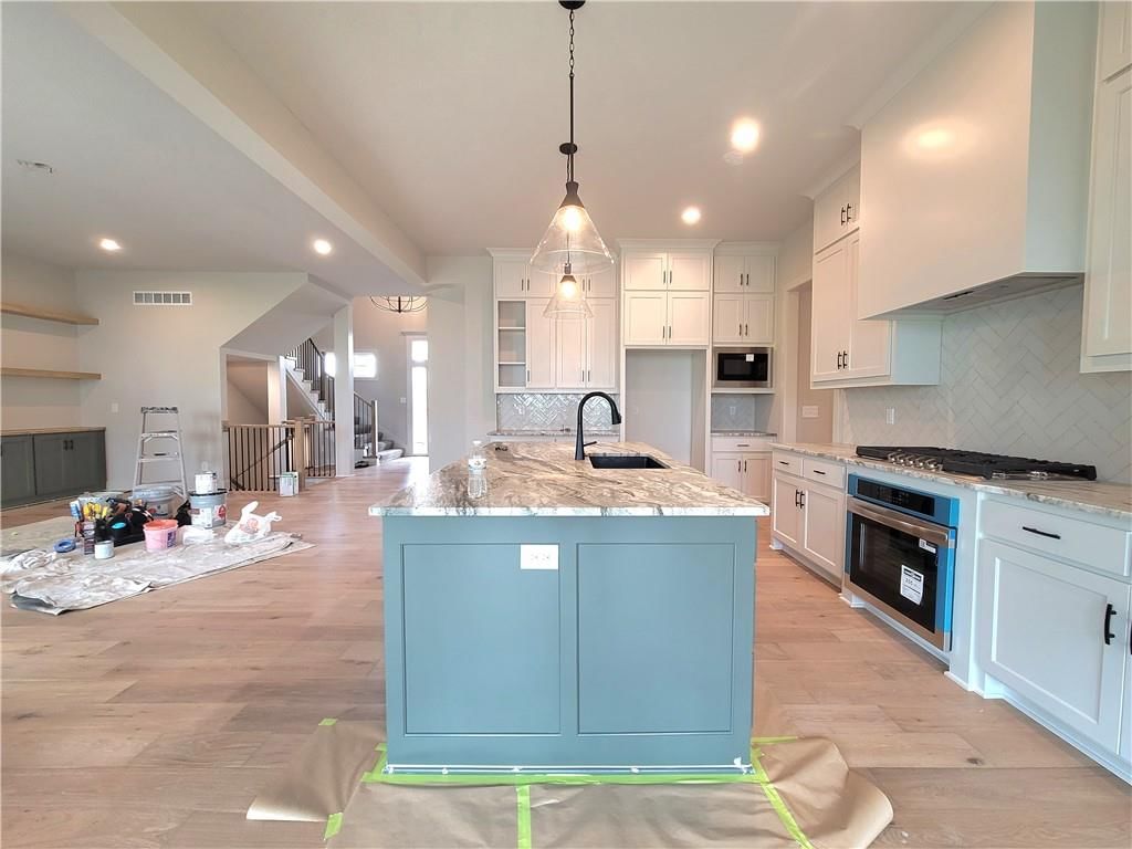 18232 Oakmont Street — photo 8