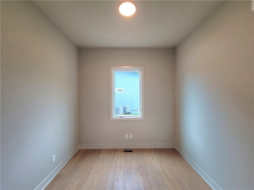 18232 Oakmont Street — photo 14