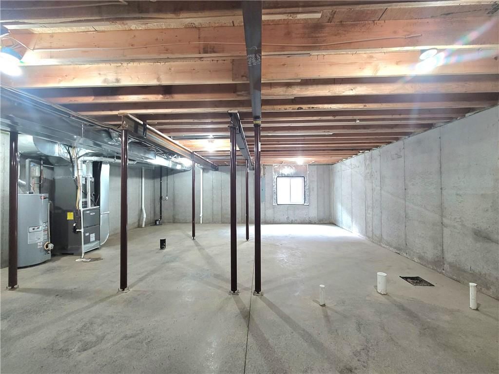 18232 Oakmont Street — photo 37