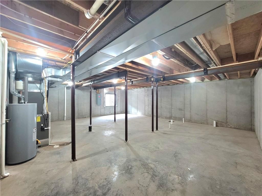 18232 Oakmont Street — photo 38