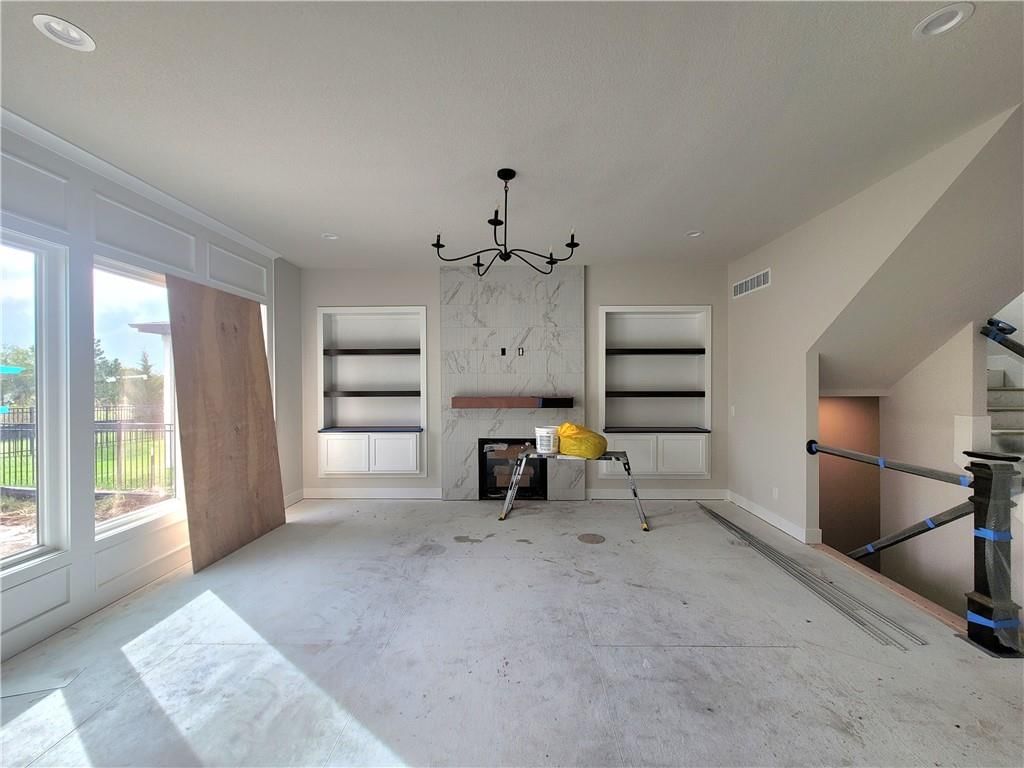 18261 Earnshaw Street — photo 6