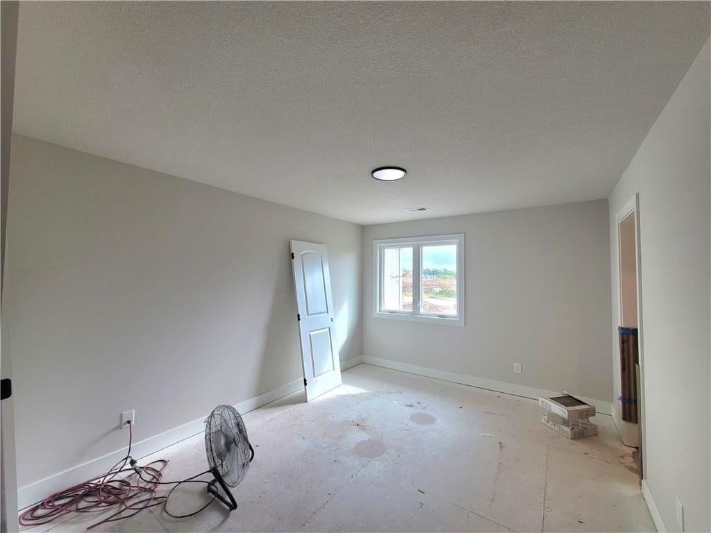 18261 Earnshaw Street — photo 18