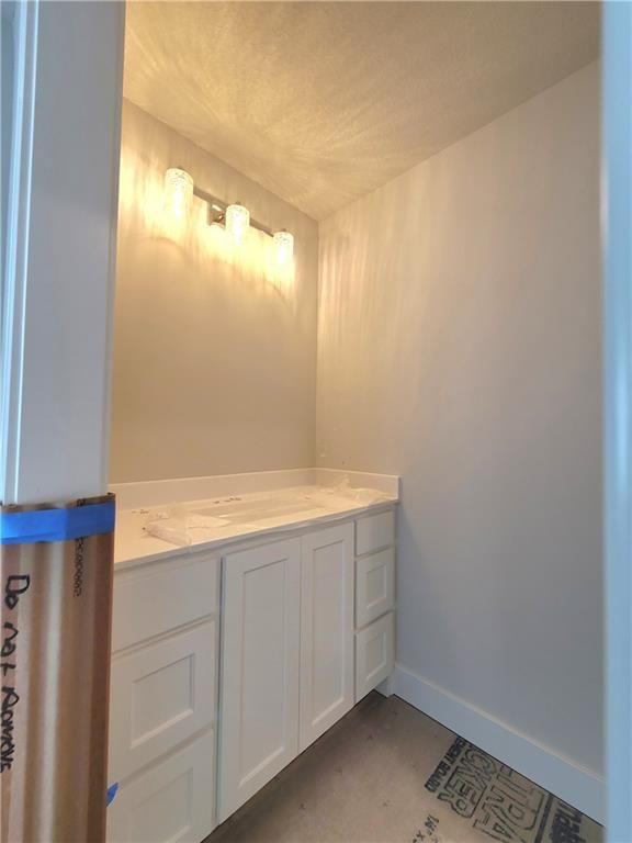 18261 Earnshaw Street — photo 19