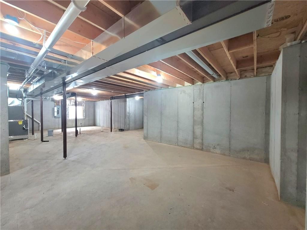 18261 Earnshaw Street — photo 27