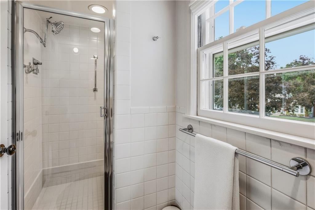 1207 W 67TH Terrace — photo 39