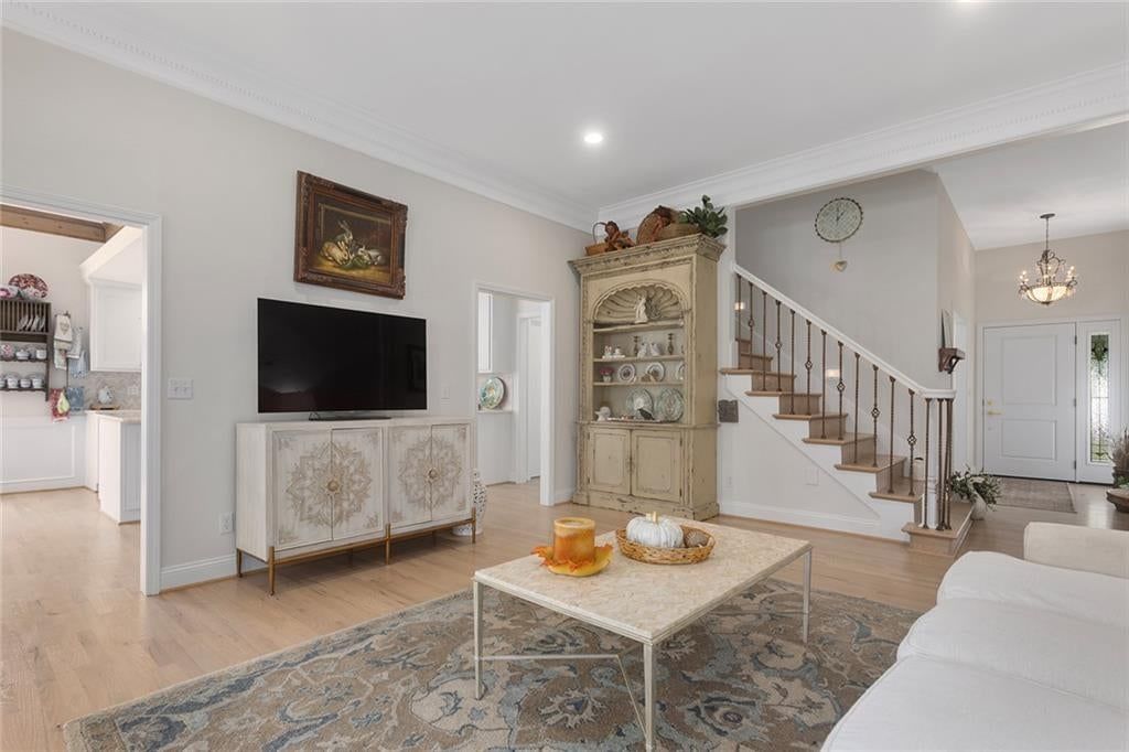 12808 W 121st Street — photo 10