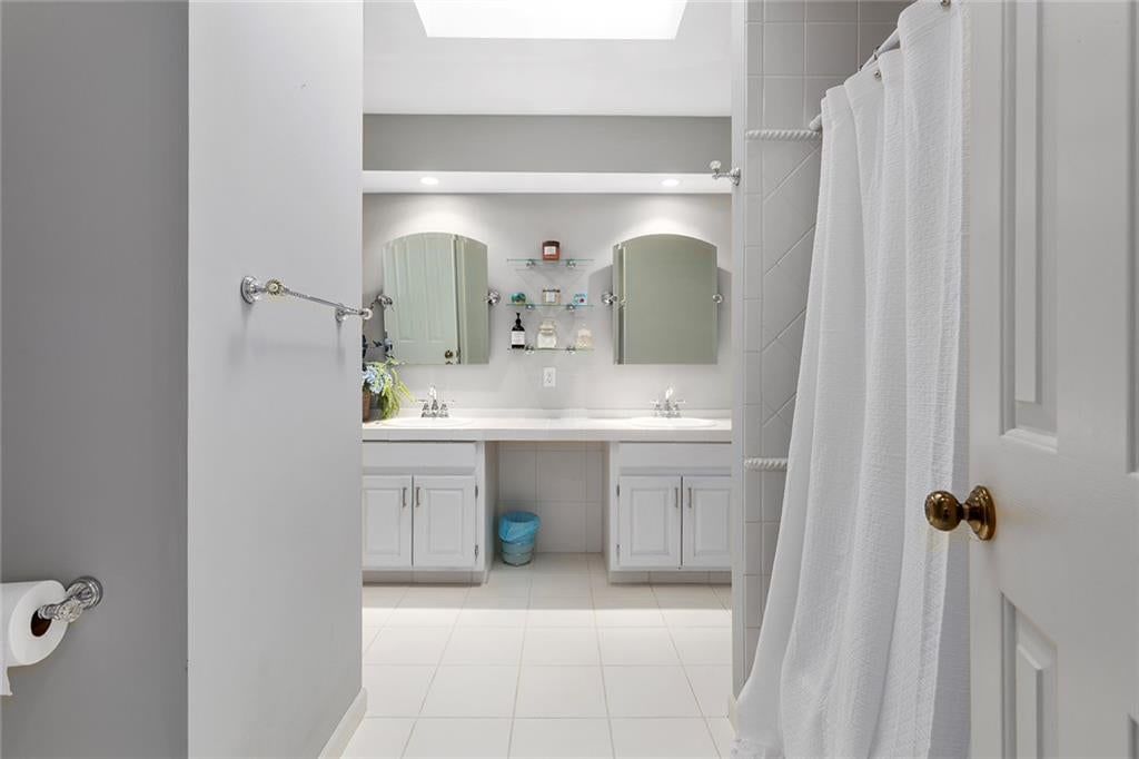 12808 W 121st Street — photo 25