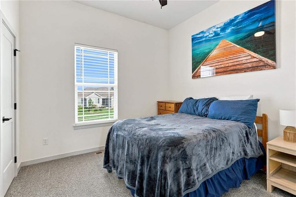 11718 N Manning Avenue — photo 18