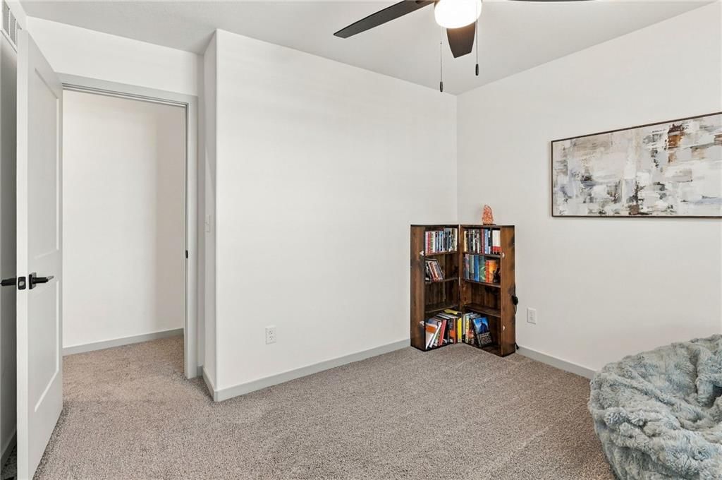 11718 N Manning Avenue — photo 26