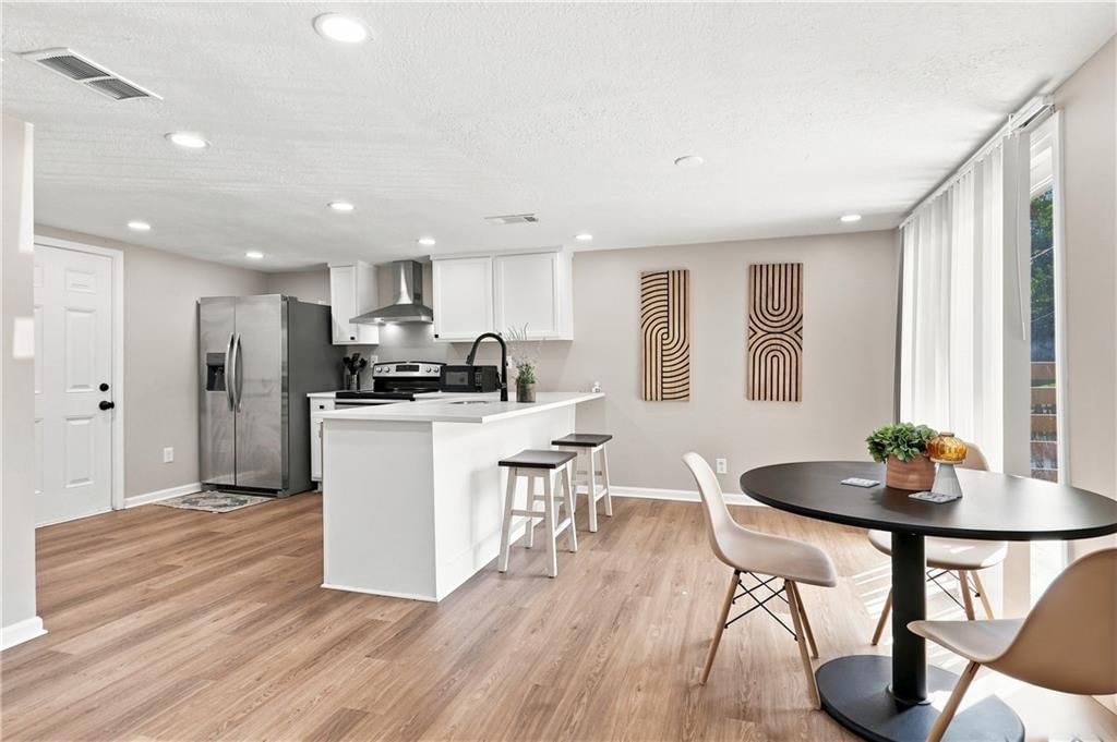 8804 E 47th Street — photo 11