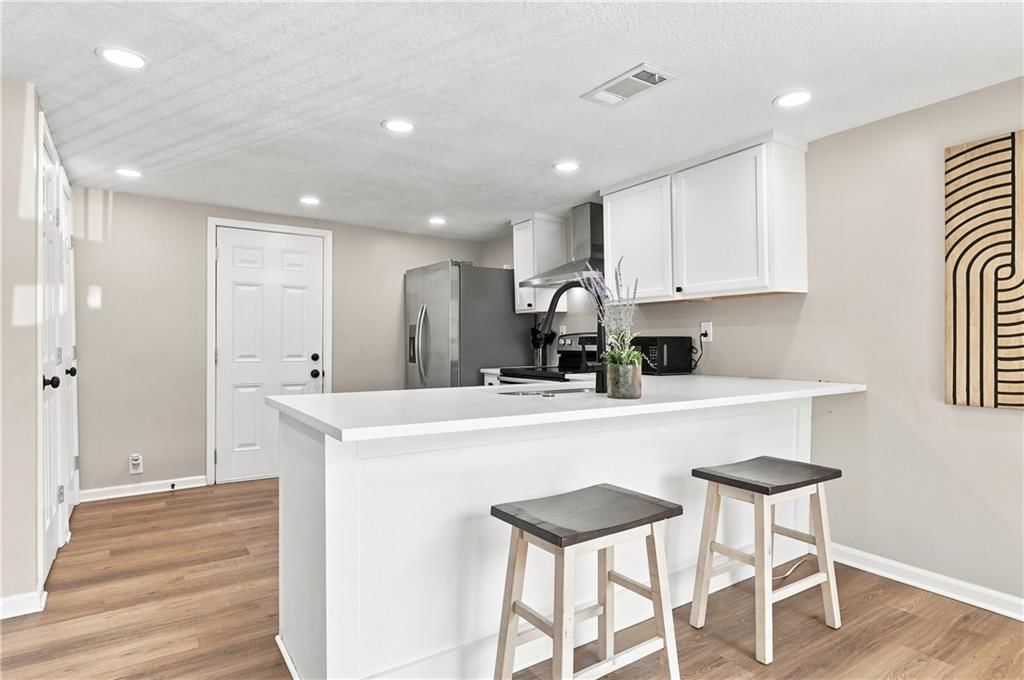 8804 E 47th Street — photo 13