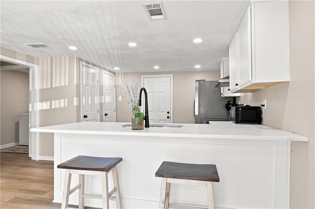 8804 E 47th Street — photo 14