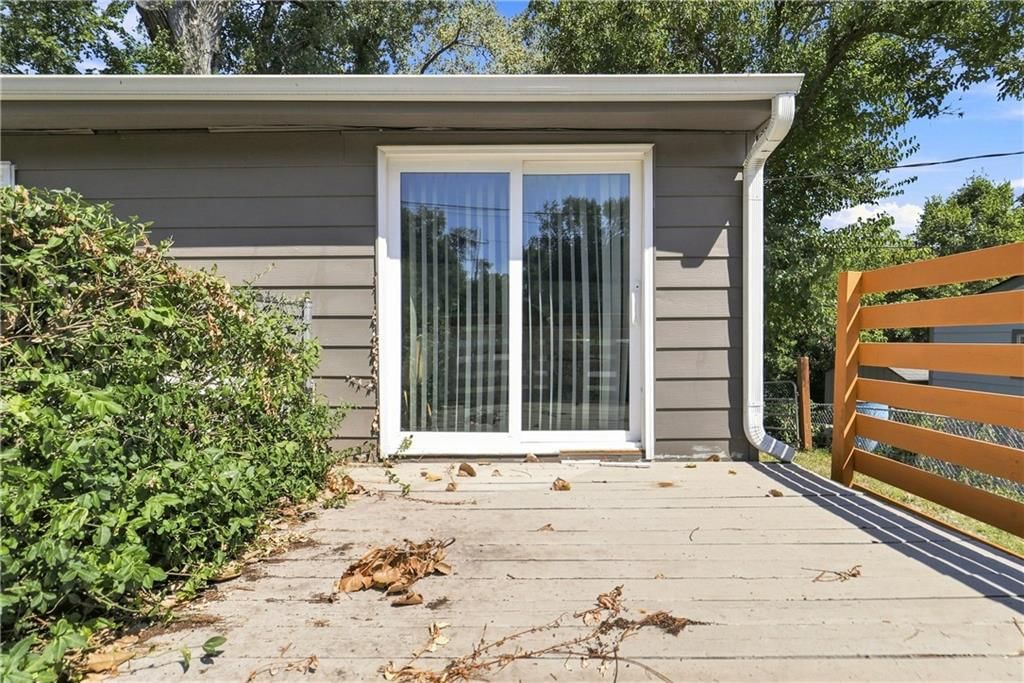 8804 E 47th Street — photo 26