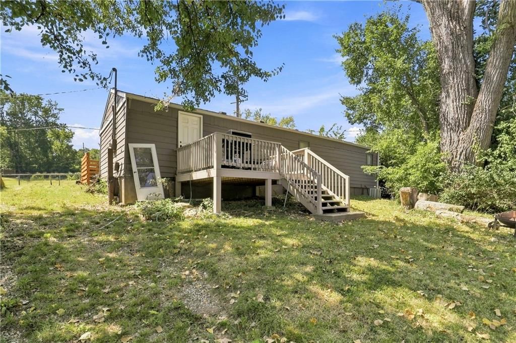8804 E 47th Street — photo 28