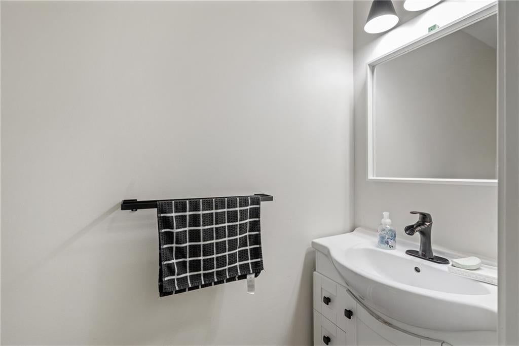 11404 N Bristol Avenue — photo 24