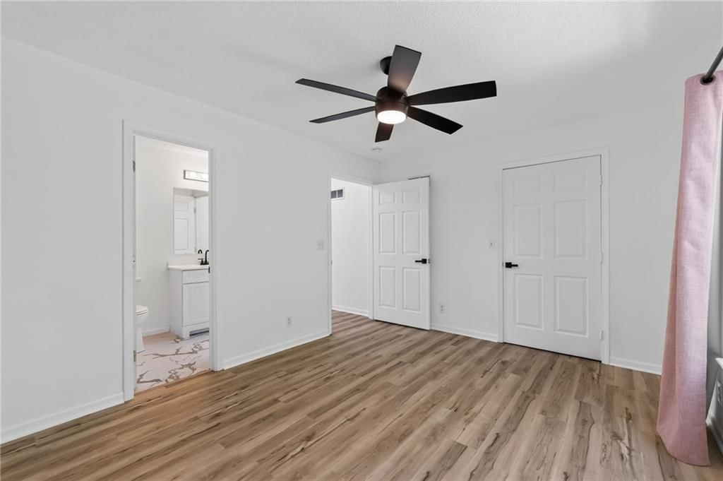 1133 N 50th Place — photo 12
