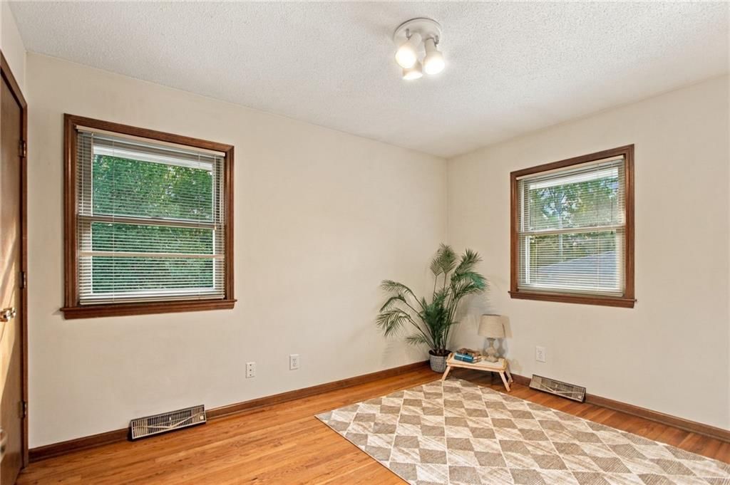6009 N Wyandotte Street — photo 16
