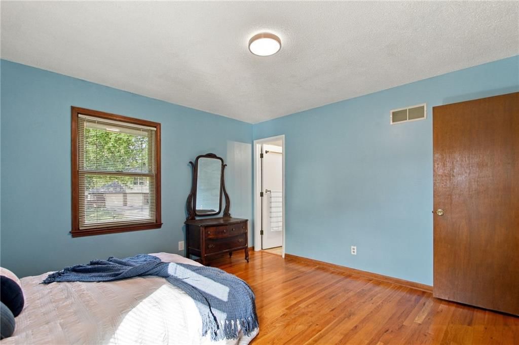 6009 N Wyandotte Street — photo 18