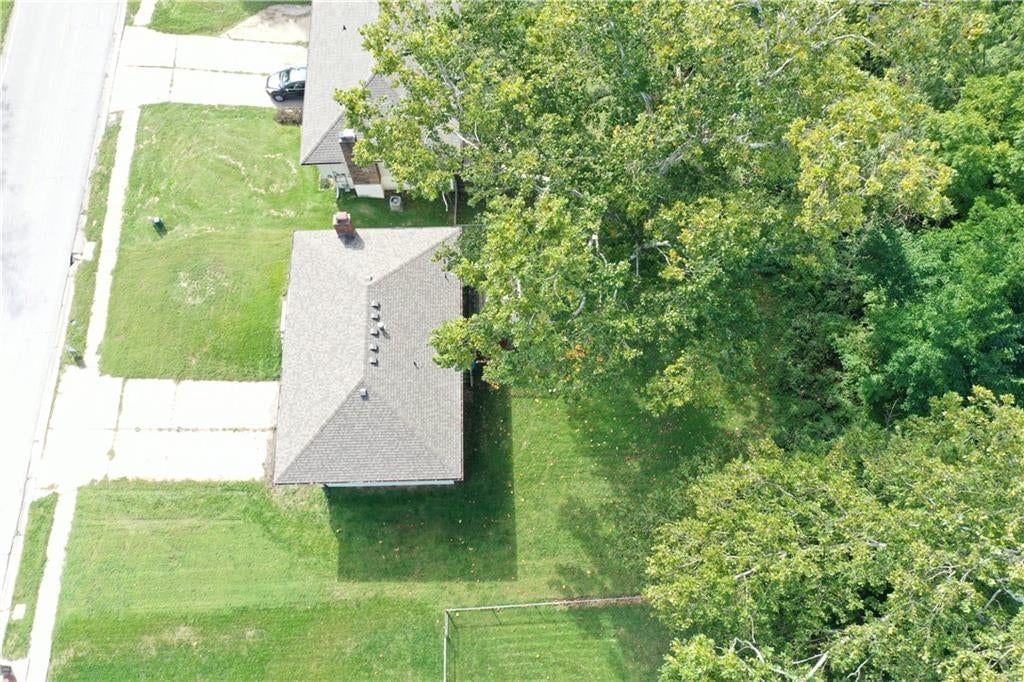 6116 N Broadway Street — photo 18