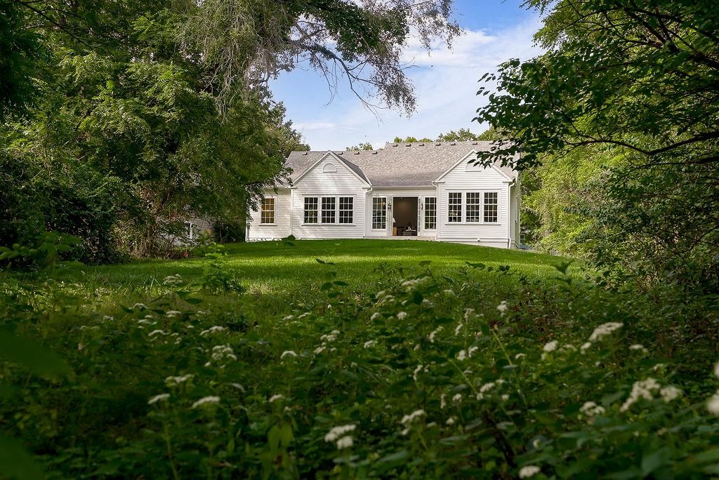 9012 Foster Lane — photo 11