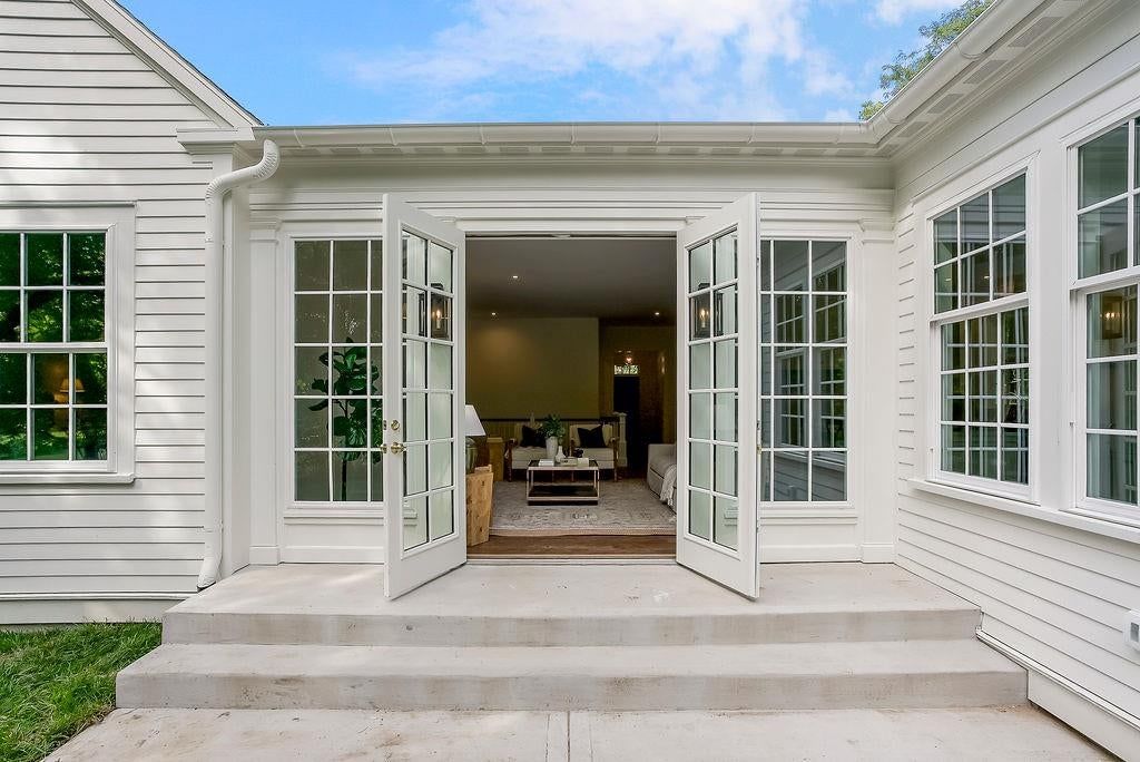 9012 Foster Lane — photo 12