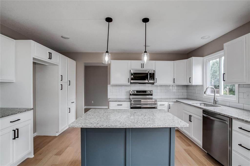 4005 NE 61st Terrace — photo 8