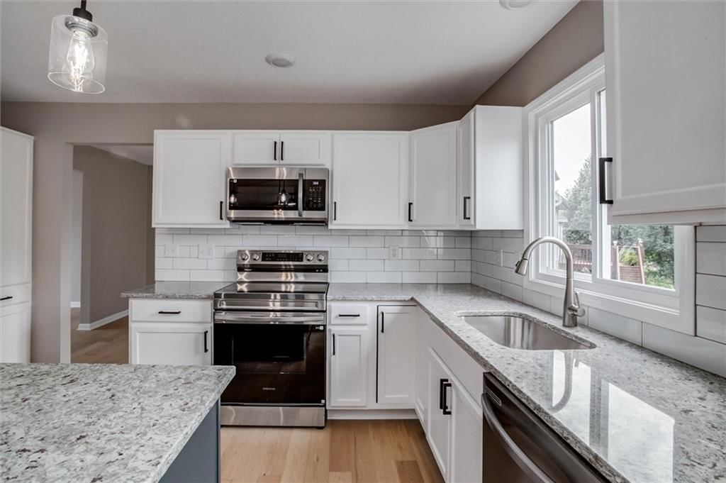 4005 NE 61st Terrace — photo 9